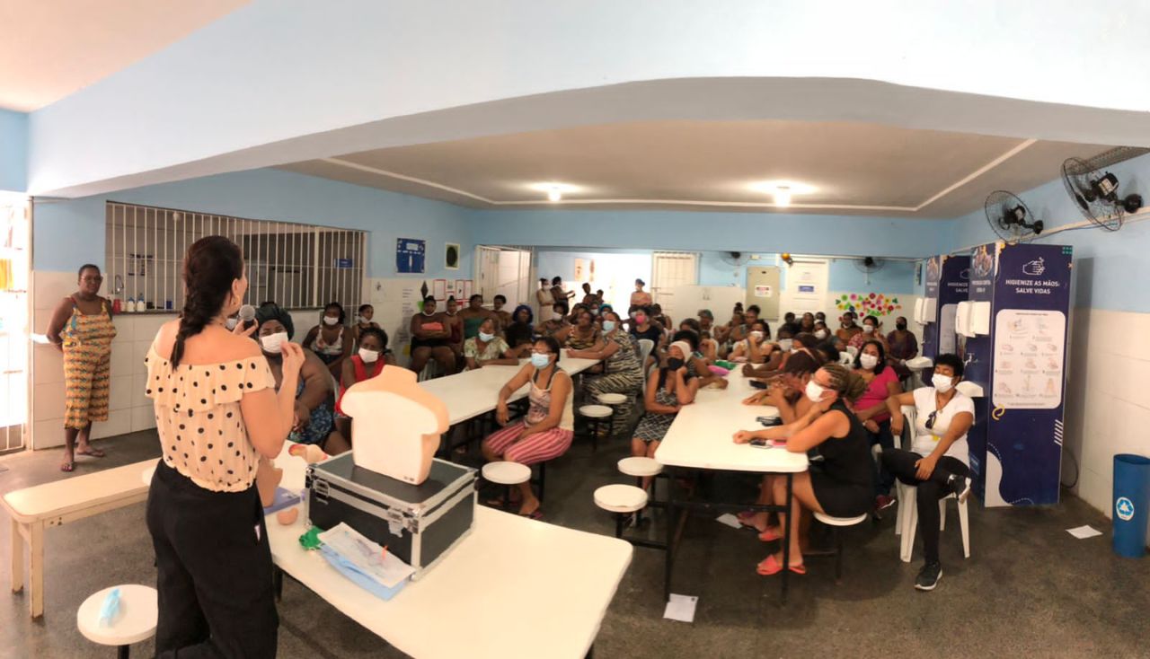 AÇÃO SOCIAL VOLTADA À ORIENTAÇÃO SOBRE SAÚDE E HIGIENE ÍNTIMA
